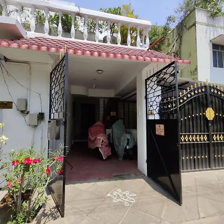 White Villa Guest House Pondicherry-2